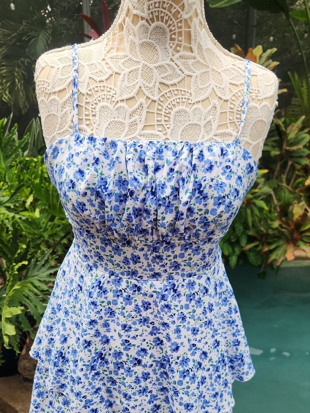 SHEIN Blue and White Floral Tiered Sundress - Picture 2 of 6
